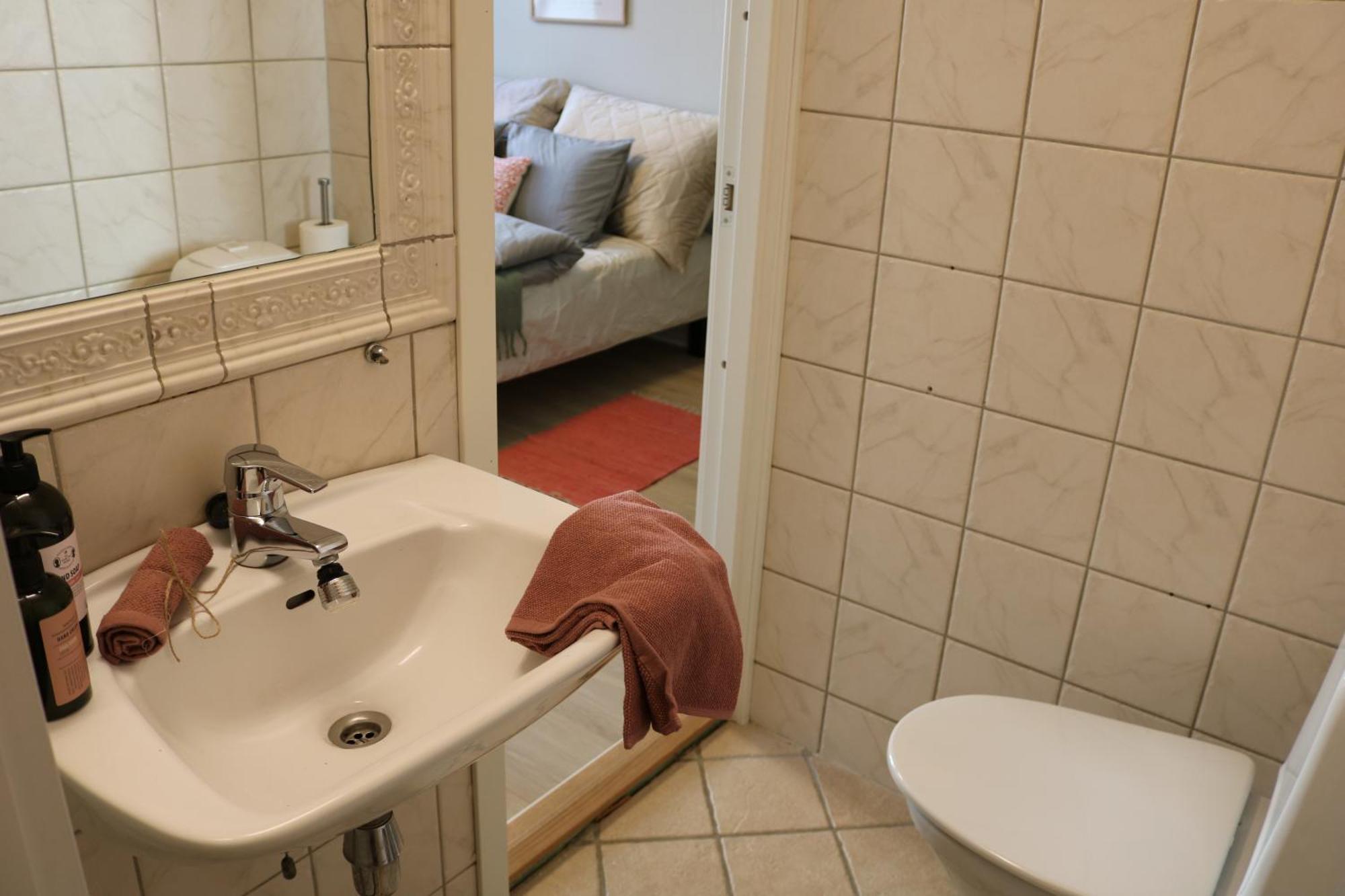 One-bedroom Close To Ntnu And St Olavs Trondheim